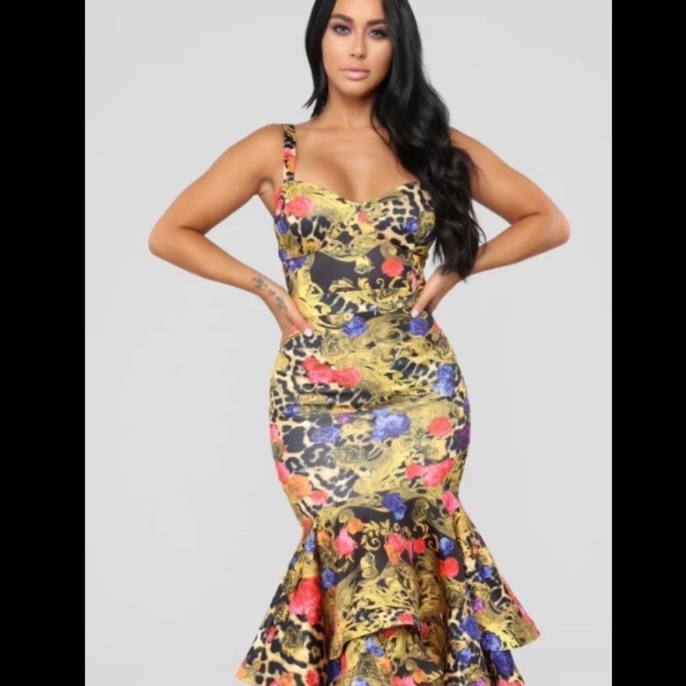 Fashion nova dress